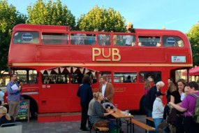 Hop On Inn Mobile Bar Hire Profile 1