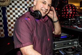 Unforgettable Discos DJs Profile 1