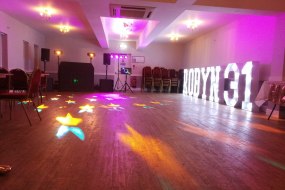 Mindy's Roadshow Disco & Karaoke Karaoke Hire Profile 1