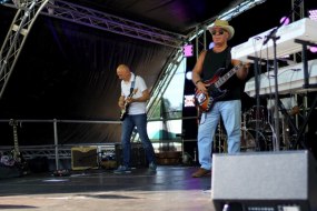 Below the Border Party Band Hire Profile 1