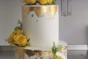 2 tier wedding cake