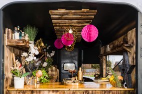 Blue Mule Drinks Co.  Horsebox Bar Hire  Profile 1