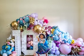 The Bridge Balloons Flower Wall Hire Profile 1