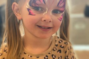 Sparklyy Face Painter Hire Profile 1