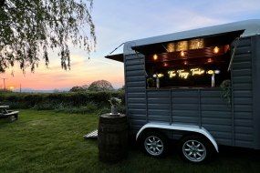 Tipsy Trailer Wales  Horsebox Bar Hire  Profile 1