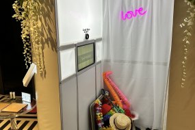 Shutterbox events Magic Mirror Hire Profile 1