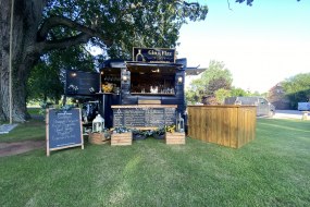 Gin & Fizz Mobile Bar Hire Profile 1