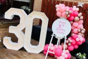 The Balloon Bar Glasgow Wedding Flowers Profile 1