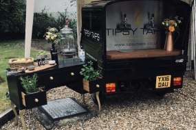 Tipsy Taps Mobile Wine Bar hire Profile 1