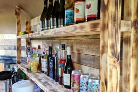 Secret Shelf Horsebox Bar Hire  Profile 1