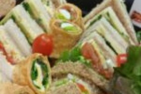 Le Mange Tout  Buffet Catering Profile 1