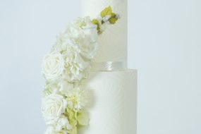 T&R Bakery  Wedding Cakes Profile 1