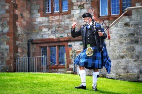 Stevie Bagpipes Dome Marquee Hire Profile 1