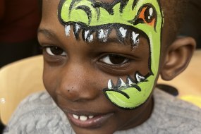 Tia Louize Ldn Face Painter Hire Profile 1