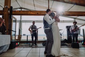 Laurels Wedding Band Hire Profile 1