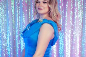 Snow Princess Parties Buckinghamshire  Character Hire Profile 1