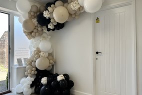 Pop box events Balloon Decoration Hire Profile 1