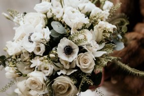 Golden Rose HSN Wedding Flowers Profile 1