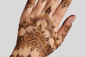 Lahori Mehndi Designs  Henna Artist Hire Profile 1