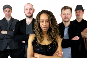 London Groove Unit Hire Jazz Singer Profile 1