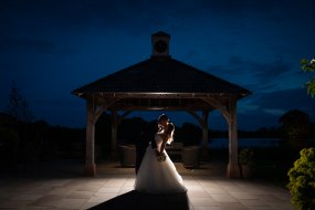 Night at Sandhole Oak Barn