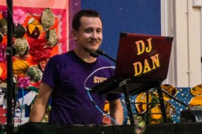 The Amazing DJ Dan Children's Music Parties Profile 1