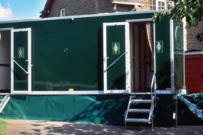 Premier Luxury Loos Portable Toilet Hire Profile 1