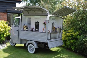 Salute! Bubbles & Birra Mobile Bar Hire Profile 1