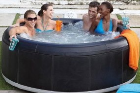 Bubble Tubs Spa Tub Hire Profile 1