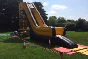 Gecko Venture Inflatable Slide Hire Profile 1