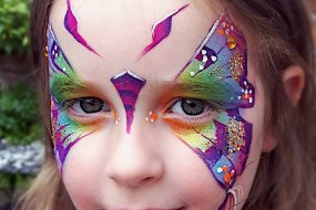 Clair Sullivan Face Painter Body Art Hire Profile 1