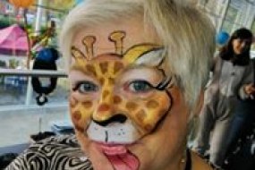 Looby Lou Parties Face Painter Hire Profile 1