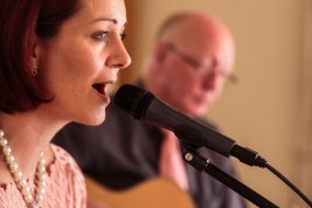 Beckeny Acoustic Duo Acoustic Band Hire Profile 1