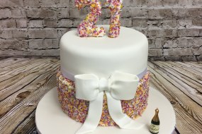 Louise's Cakes and Bakes Cake Makers Profile 1