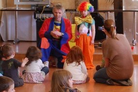 Mr Barking Children's Party Entertainers Profile 1