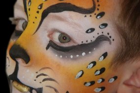 All That Glitters Face Painting Face Painter Hire Profile 1