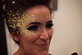 Curious Glamorous Peachy Face Painter Hire Profile 1