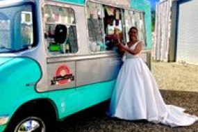 Scoops n Smiles Vintage Ice Cream Van Ice Cream Van Hire Profile 1