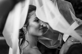 MonMoments Photography Wedding Photographers  Profile 1