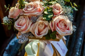Sparkle Events  Wedding Flowers Profile 1