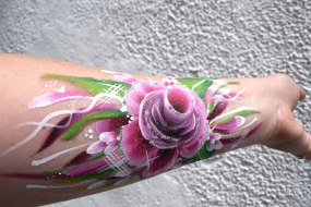 Balloontoons Body Art Hire Profile 1