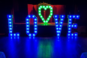 Somerset wedding DJ services Magic Mirror Hire Profile 1