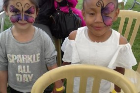 Faces That Sparkle  Face Painter Hire Profile 1