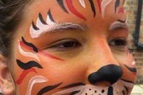 Fun Faces FP Face Painter Hire Profile 1