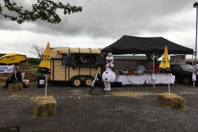 Horse & Hog  Mobile Bar Hire Profile 1