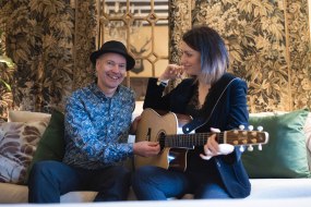 LeLounge Acoustic Duo Acoustic Band Hire Profile 1