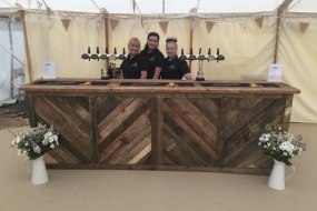 Poppy & Pimms Mobile Bar Hire Profile 1