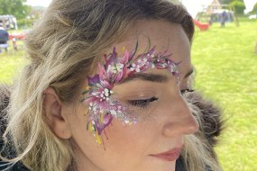 Glitter & Gold Face Painting & Body Art Glitter Bar Hire Profile 1