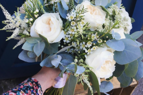 Thistle & String Wedding Flowers Profile 1