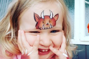 FunKay Faces Face Painter Hire Profile 1